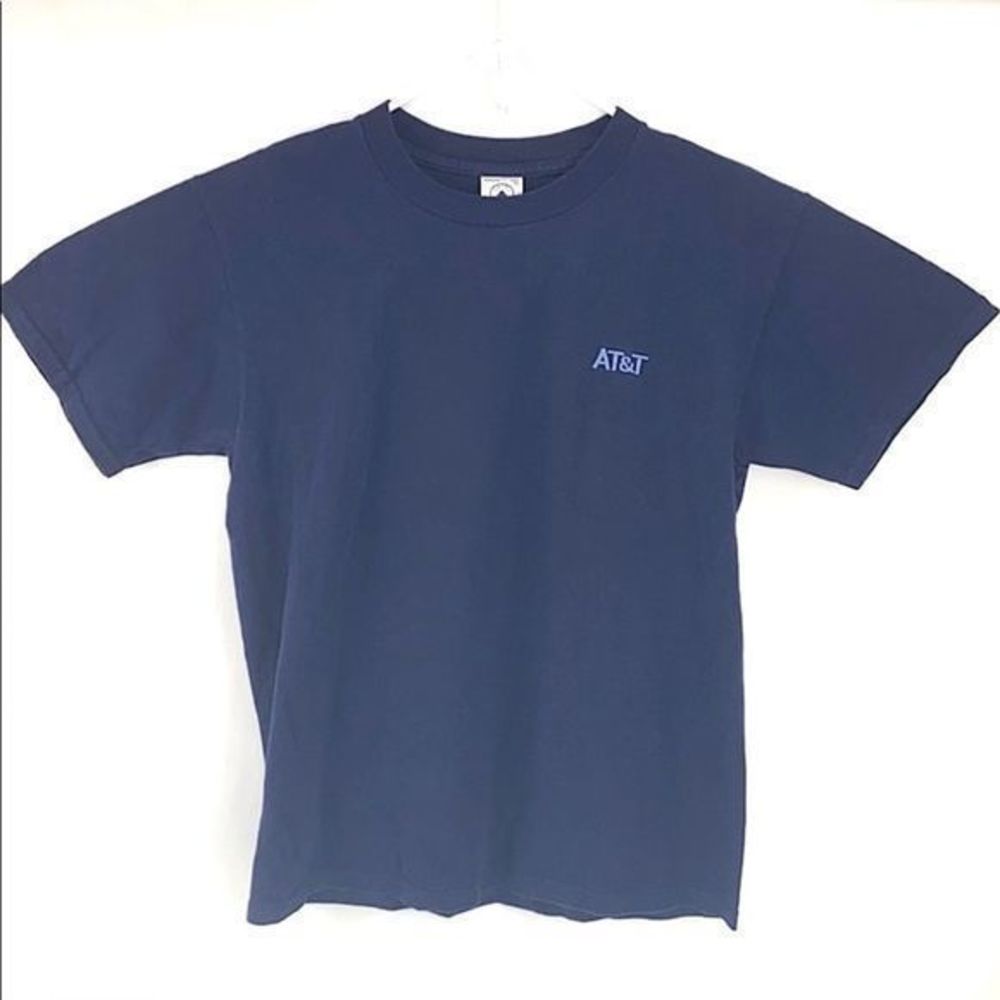 🌊Delta Proweight Vintage At & T Shirt Size Medium